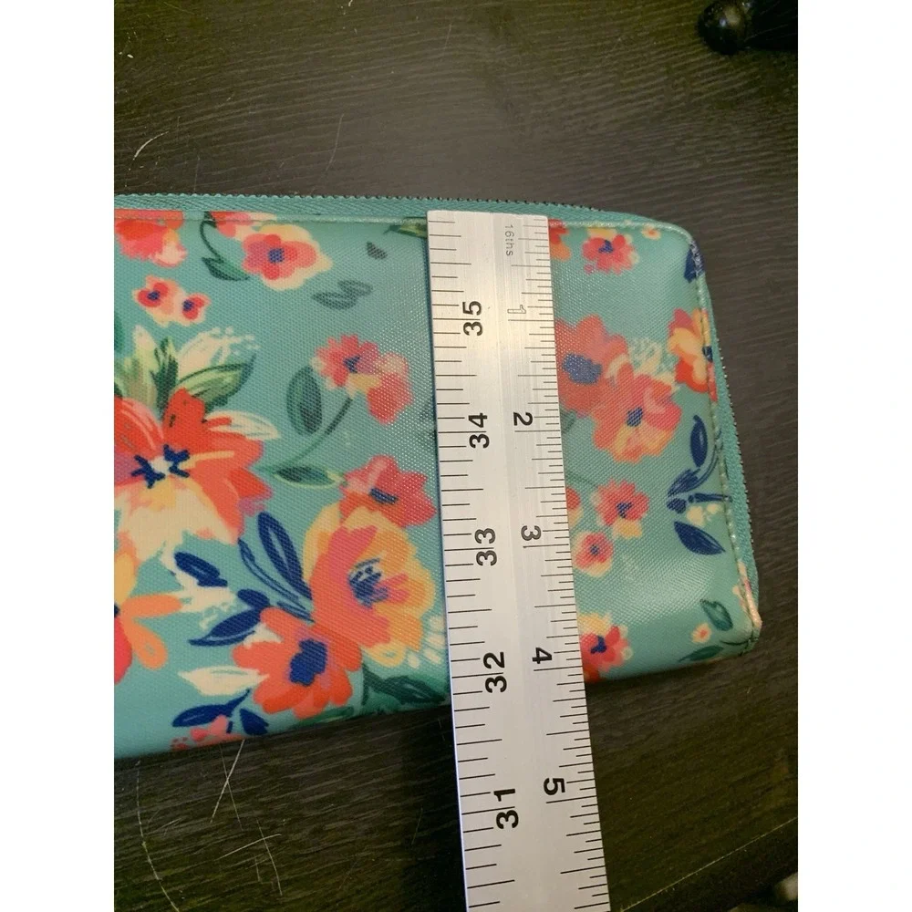 Wander Wallet Floral Bloom Wristlet 7